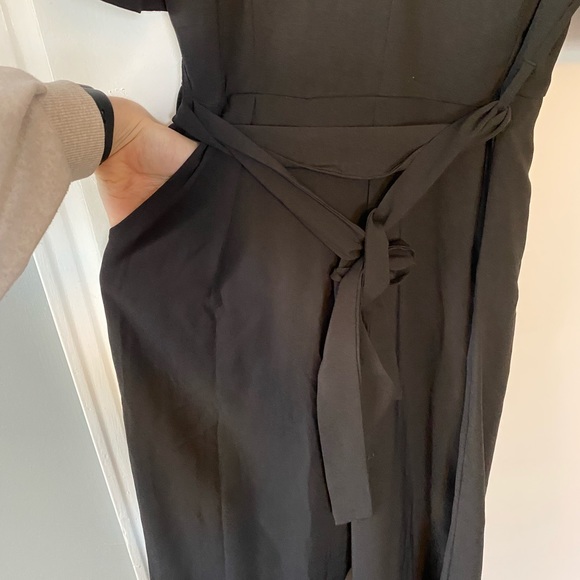 Deep V Black Jumpsuit - Picture 5 of 8